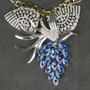 Costume Rhinestone/Blue Necklace NEW